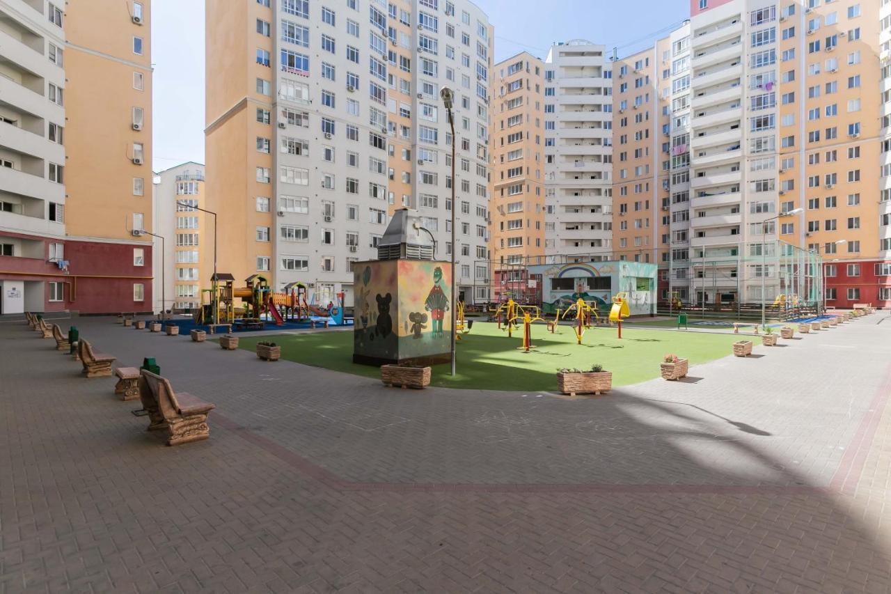 Comfortable Apartment With A Panoramic View Κισινάου Εξωτερικό φωτογραφία